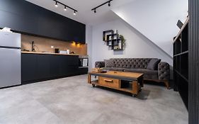 Chic 1Br Apartment With Balcony In Plovdiv