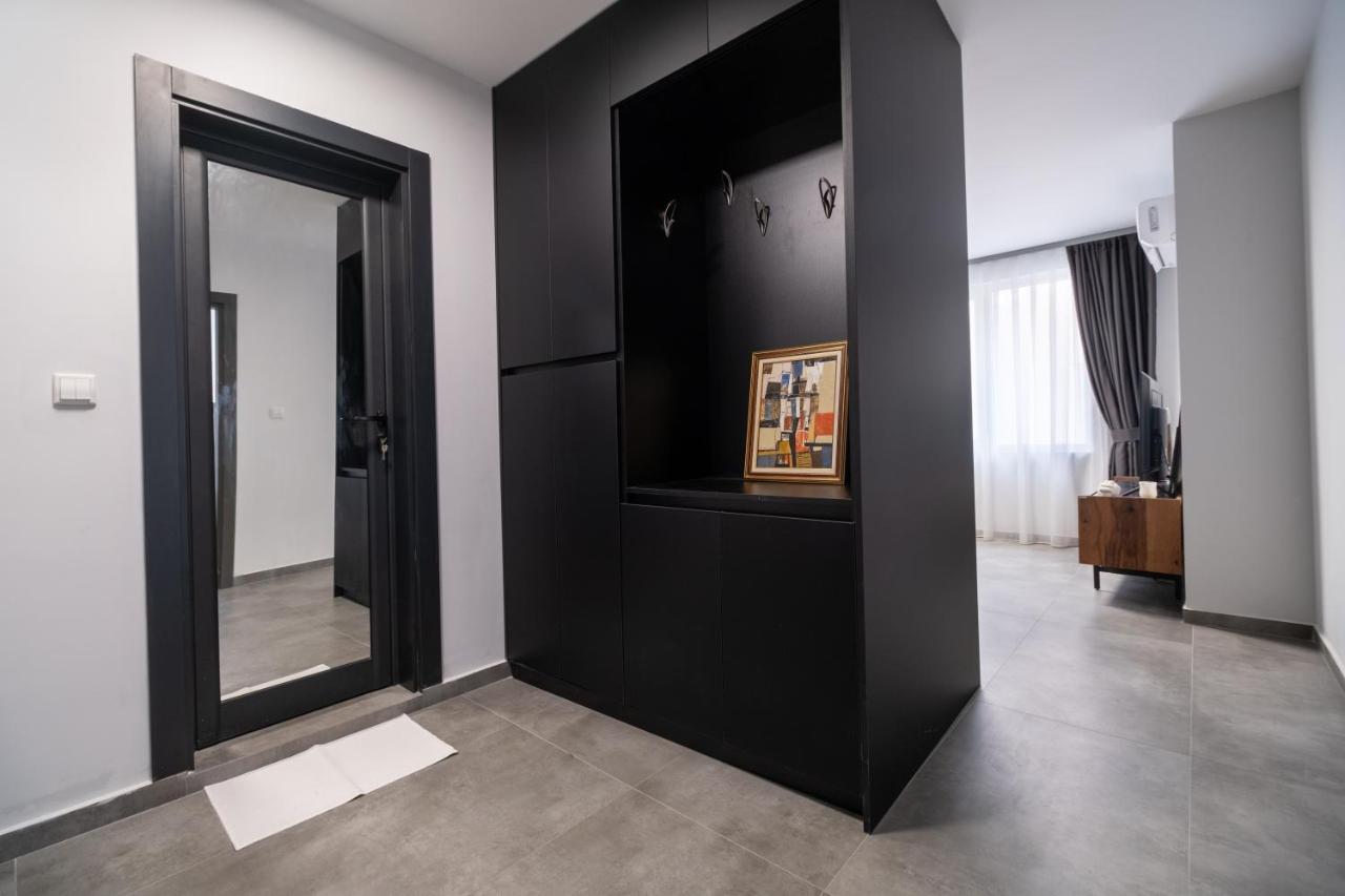 Chic 1Br Apartment With Balcony In Пловдив Екстериор снимка